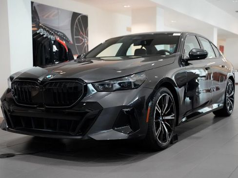New 2027 BMW 530i xDrive w/ M Sport Package AWD/4WD image 1