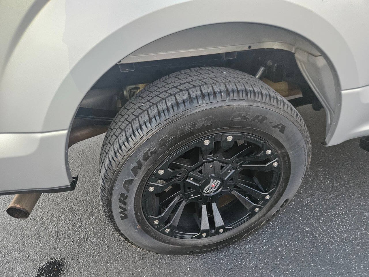 Used 2017 Ford F150 XLT RWD image 15