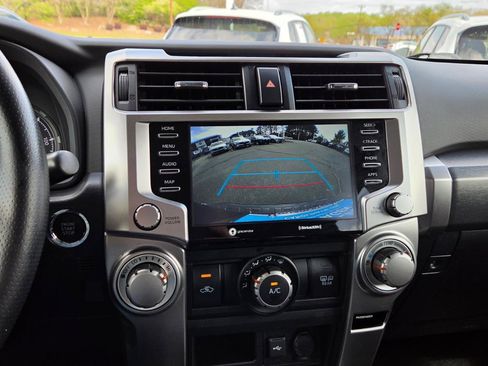 Used 2024 Toyota 4Runner SR5 image 32