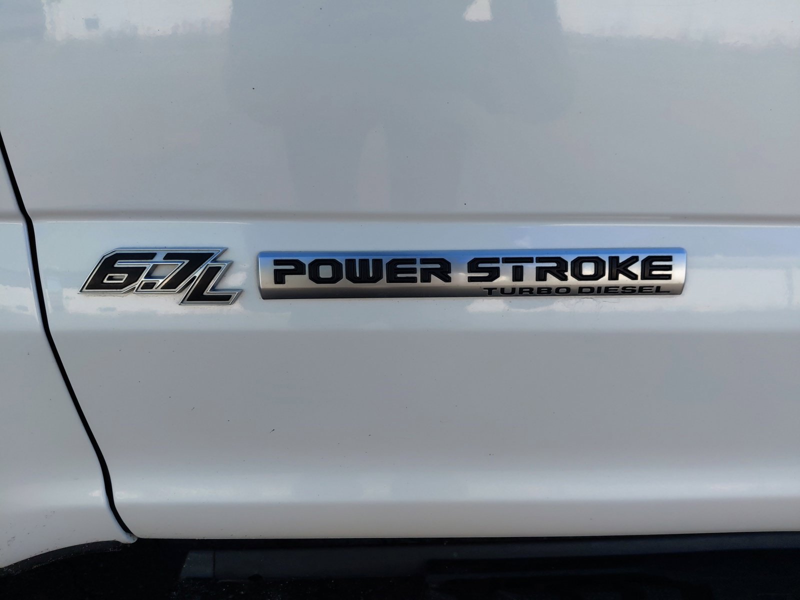 Used 2019 Ford F350 Lariat w/ Lariat Value Package AWD/4WD image 15