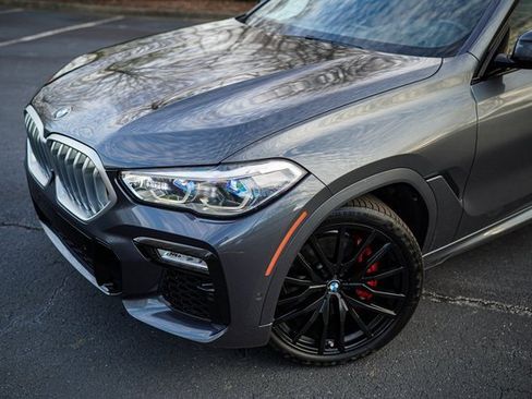 Used 2021 BMW X6 xDrive40i w/ M Sport Package image 2