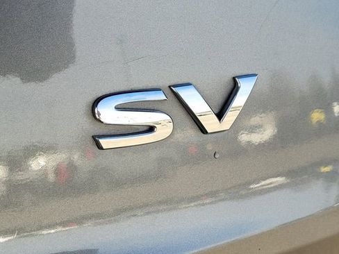 Used 2023 Nissan Rogue SV image 15