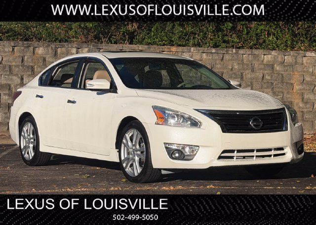 Used 2014 Nissan Altima 3.5 SL w/ Technology Package FWD image 1