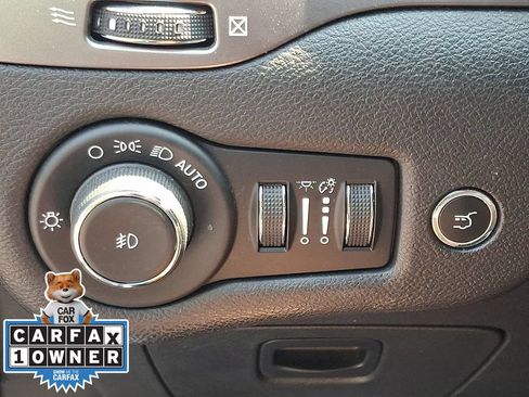 Used 2020 Jeep Cherokee Limited AWD/4WD image 22