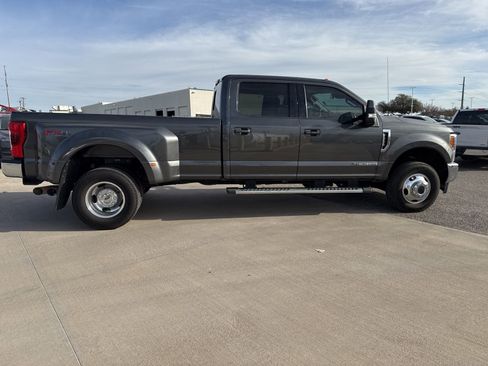 Used 2018 Ford F350 Lariat w/ Lariat Ultimate Package image 8