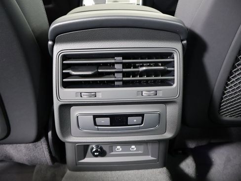 New 2026 Audi Q7 2.0T Premium image 26