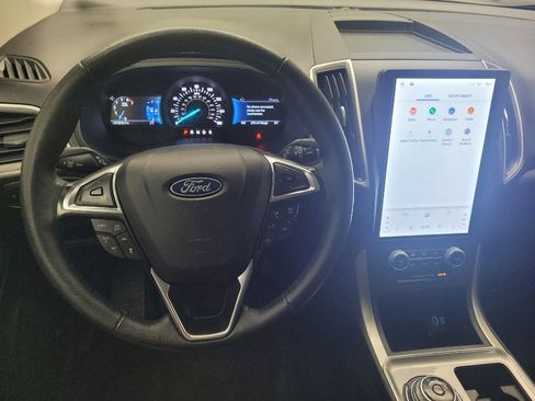 Used 2024 Ford Edge SEL image 22