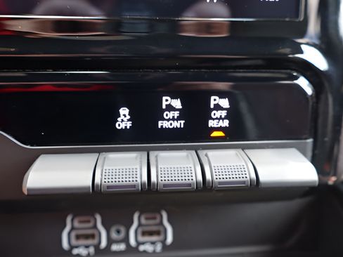 Used 2025 RAM 1500 Rebel w/ Rebel Level 1 Equipment Group AWD/4WD image 21