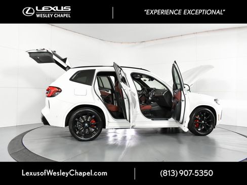 Used 2024 BMW X3 M40i w/ Premium Package image 15