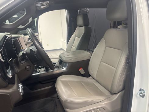 Used 2023 GMC Sierra 1500 SLT image 28