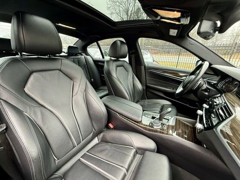 Used 2017 BMW 530i xDrive image 24