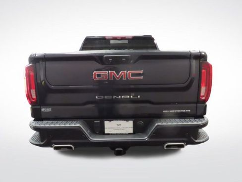 Used 2023 GMC Sierra 1500 Denali w/ Denali Reserve Package AWD/4WD image 4