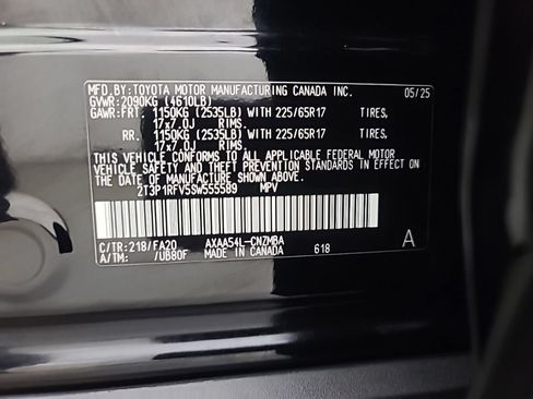 Used 2025 Toyota RAV4 XLE AWD/4WD image 40