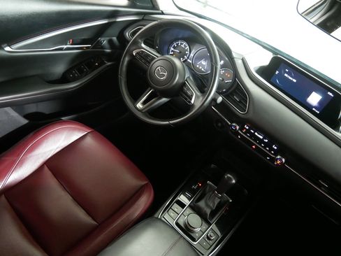 Used 2024 MAZDA CX-30 AWD 2.5 S w/ Preferred Package image 9