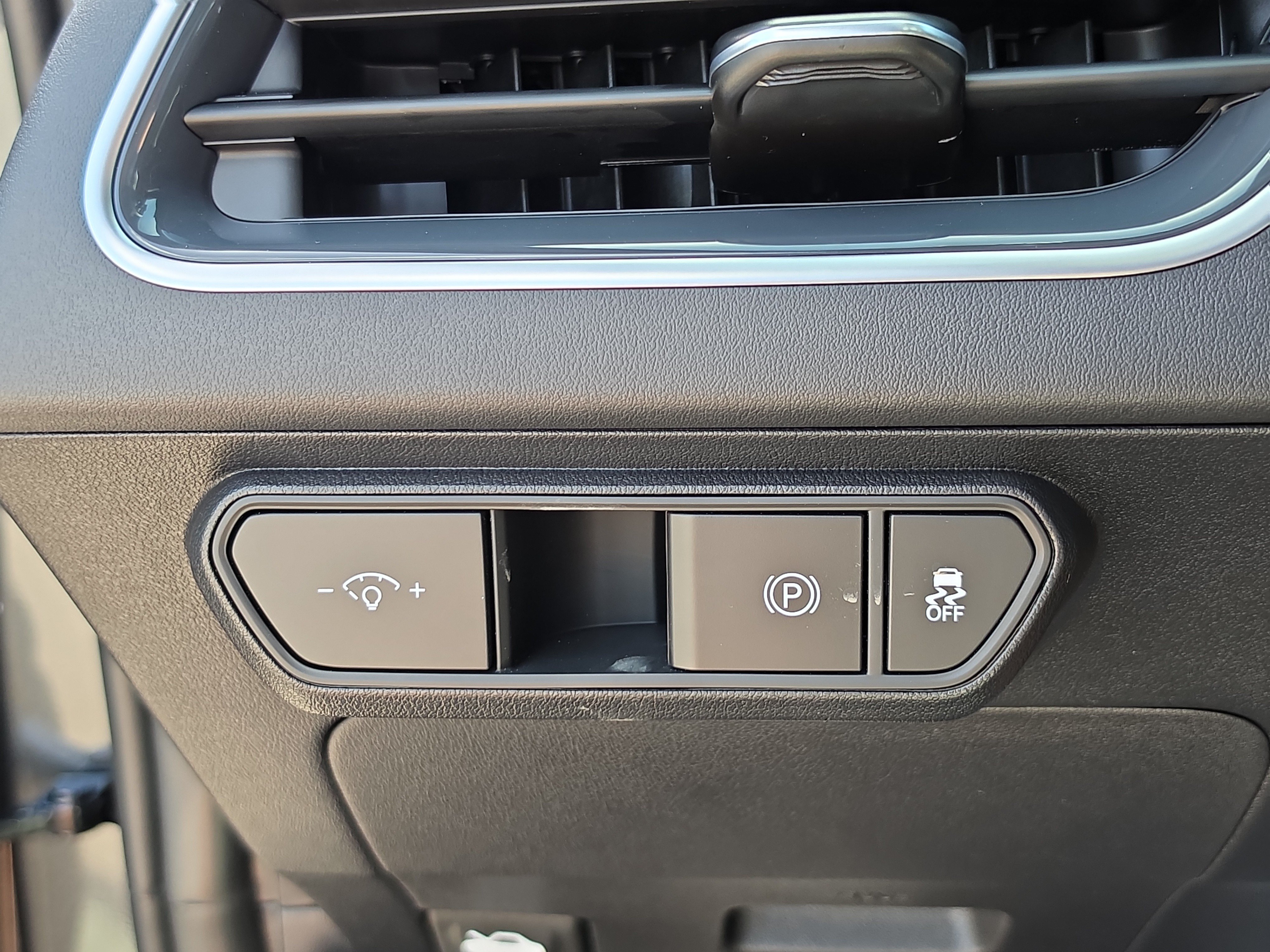 New 2026 Kia K4 GT-Line Turbo FWD image 28