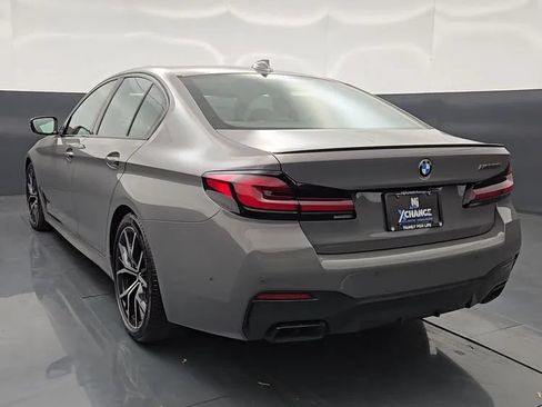 Used 2022 BMW M550i xDrive w/ Executive Package AWD/4WD image 5