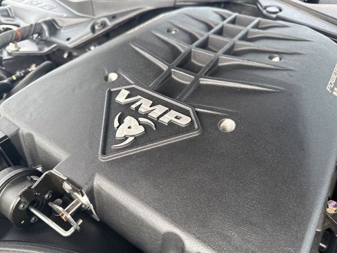 Used 2022 Ford Mustang GT Premium image 8