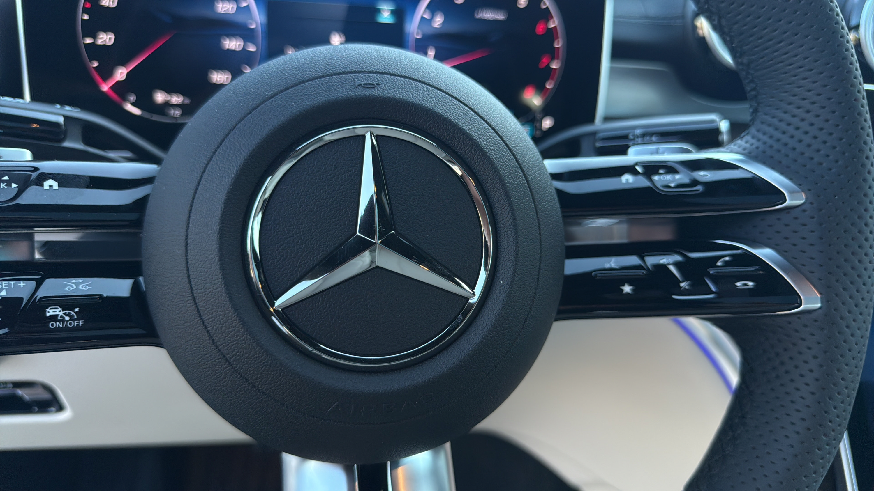 New 2026 Mercedes-Benz CLE 450 4MATIC Coupe image 24