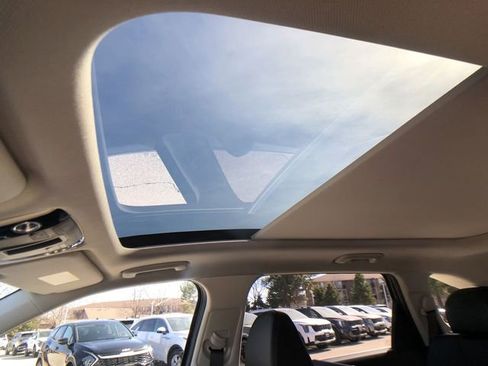 New 2025 Kia Sorento SX image 22