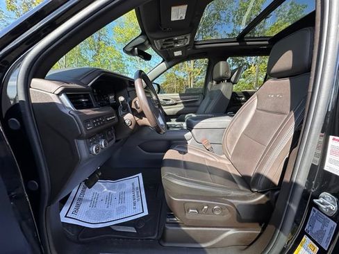 Used 2023 GMC Yukon Denali w/ Denali Reserve Package AWD/4WD image 26