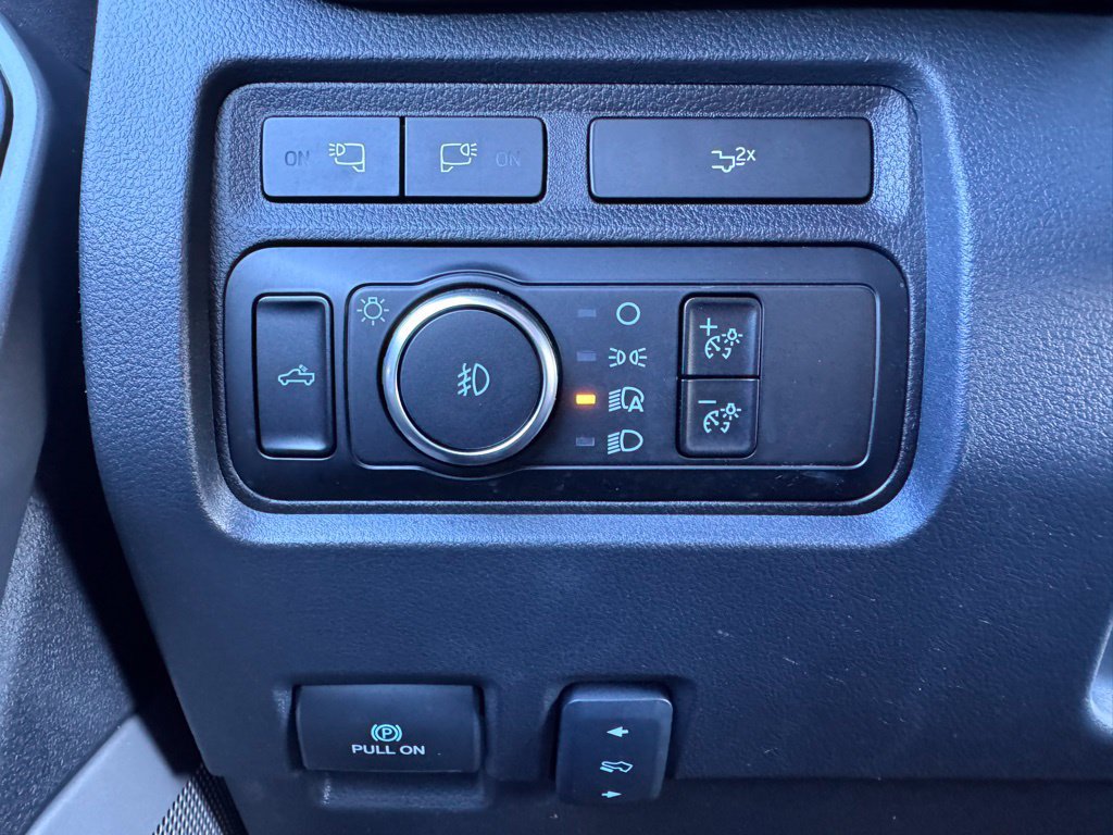 Used 2024 Ford F250 Lariat AWD/4WD image 38