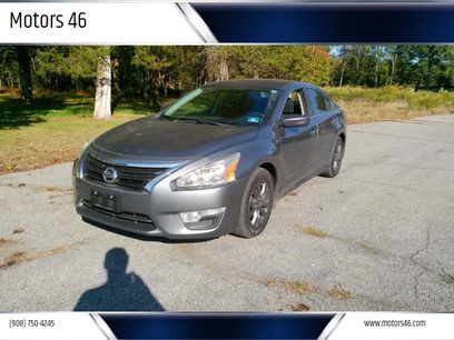 Used 2015 Nissan Altima 2.5 S w/ Special Edition Package