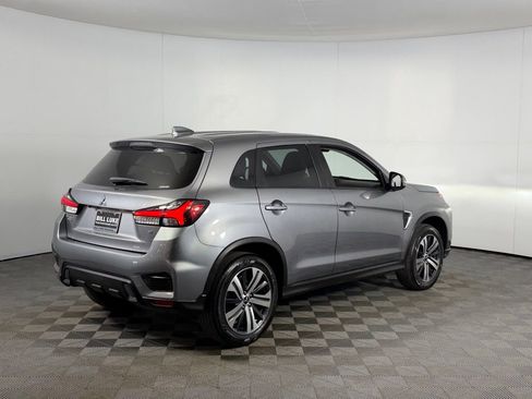 Used 2023 Mitsubishi Outlander Sport SE image 8