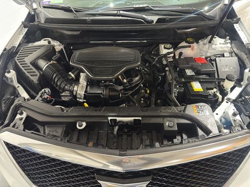 Used 2024 Cadillac XT5 Sportv image 38