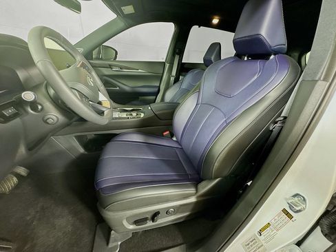 Certified 2026 INFINITI QX60 Sport w/ Dark Cargo Package AWD/4WD image 27