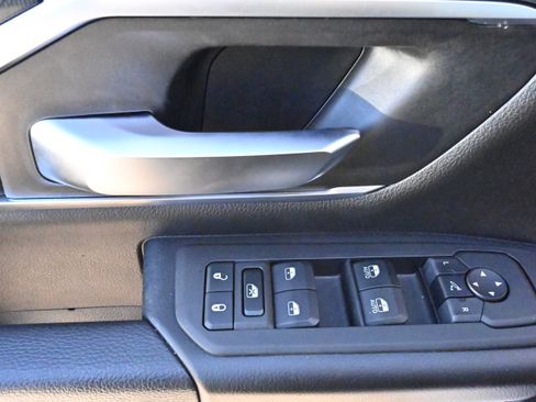 Used 2025 RAM 1500 Big Horn image 28