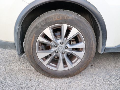 Used 2015 Nissan Murano SL w/ SL Technology Package FWD image 13