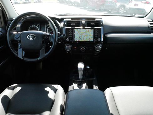Certified 2023 Toyota 4Runner TRD Off-Road Premium w/ Off Road Premium Plus Package AWD/4WD image 10