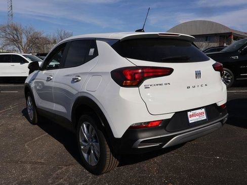 New 2026 Buick Encore GX Preferred image 5