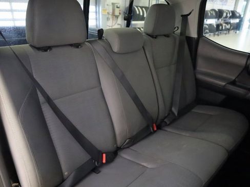 Used 2017 Toyota Tacoma SR image 25