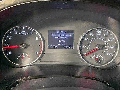 Used 2023 Kia Seltos S image 26