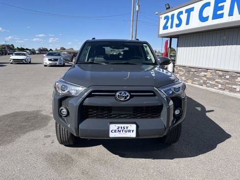 Used 2024 Toyota 4Runner SR5 Premium image 3
