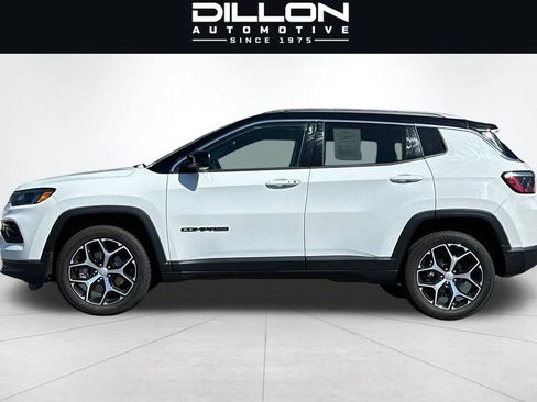 Used 2024 Jeep Compass Limited AWD/4WD image 7