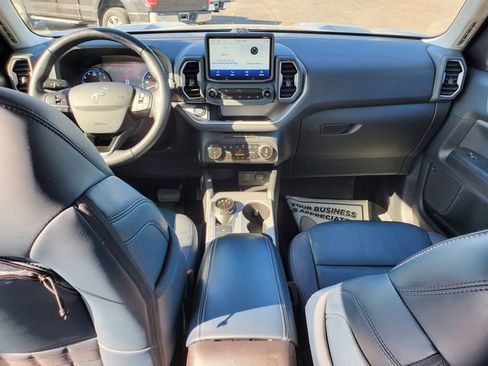 Used 2023 Ford Bronco Sport Outer Banks w/ Tech Package image 7