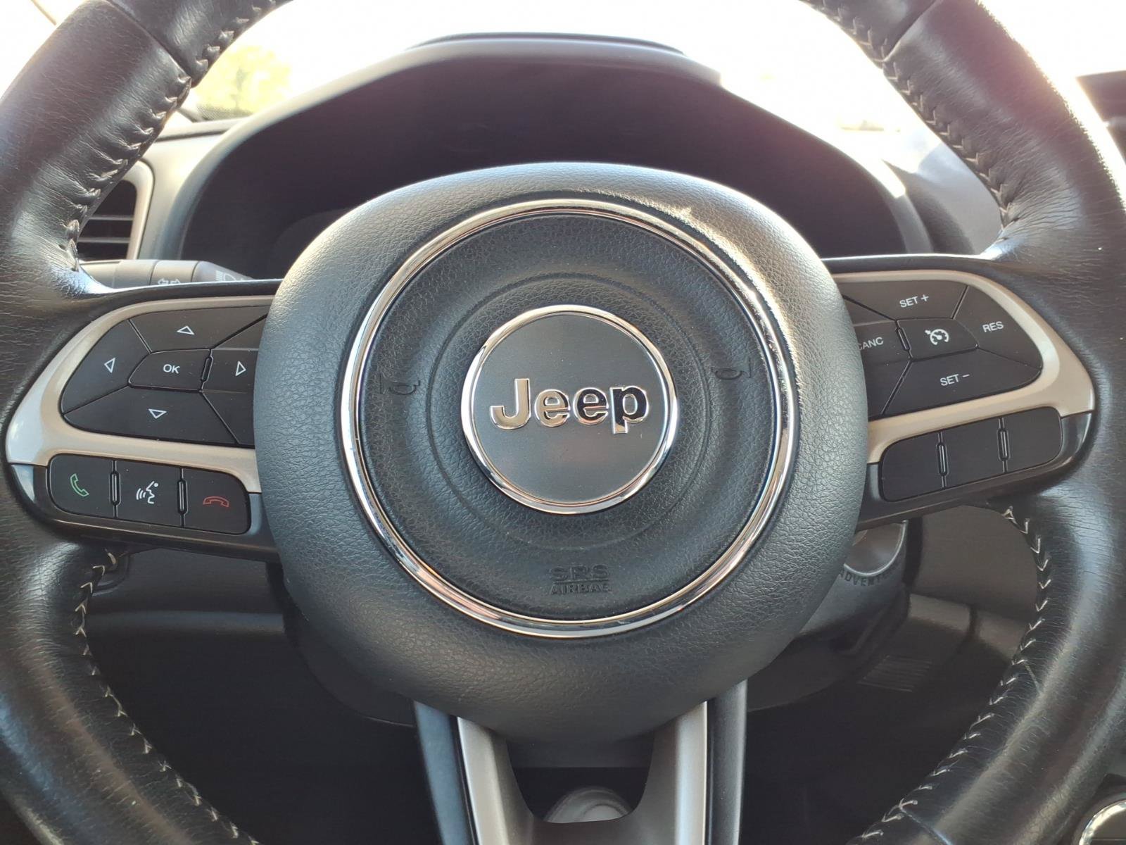 Used 2017 Jeep Renegade Limited AWD/4WD image 27