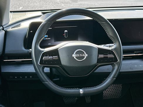 Used 2023 Nissan Ariya ENGAGE image 18