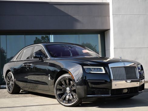 Used 2023 Rolls-Royce Ghost image 20