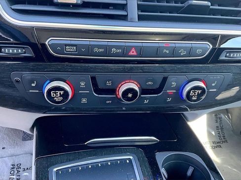 Used 2019 Audi Q7 3.0T Premium Plus image 16