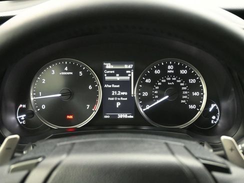 Used 2025 Lexus IS 350 F Sport RWD image 8