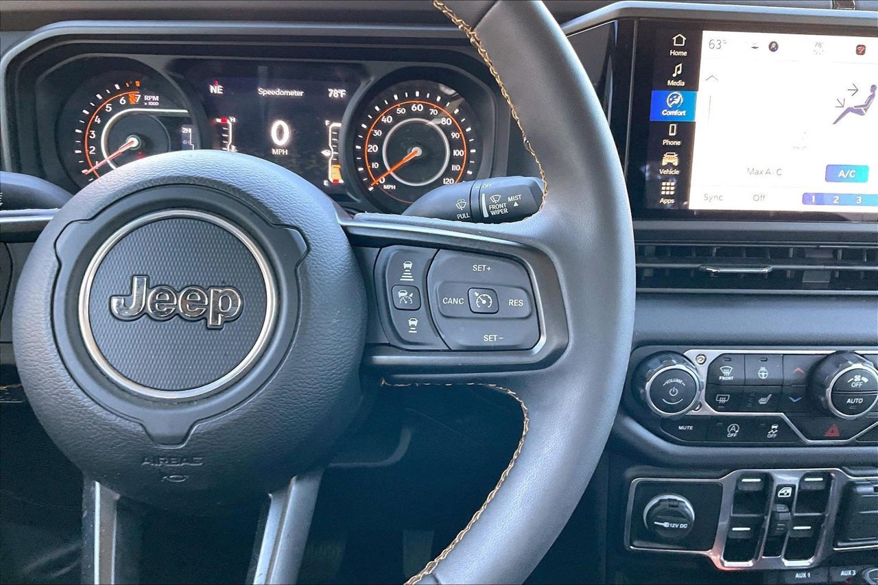 Certified 2024 Jeep Gladiator Sport w/ Premium Package AWD/4WD image 29