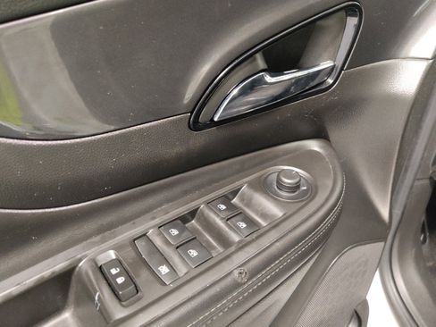 Used 2019 Buick Encore Preferred FWD image 27