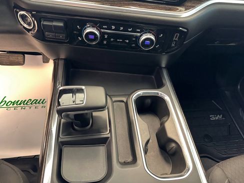 Used 2023 GMC Sierra 1500 Elevation w/ X31 Off-Road Package AWD/4WD image 15
