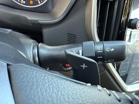 New 2026 Subaru Ascent Limited image 36