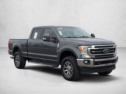 Used 2020 Ford F250 Lariat w/ Lariat Value Package image 3