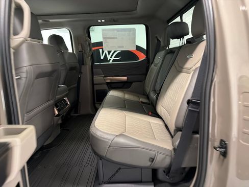 New 2026 Ford F250 4x4 Crew Cab Super Duty image 13