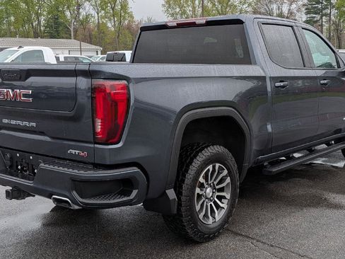 Used 2022 GMC Sierra 1500 AT4 AWD/4WD image 8